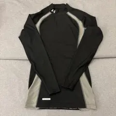 UNDER ARMOUR METAL 長袖シャツ ブラック/グレー