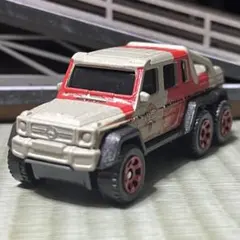 マッチボックス ジュラシックワールド　メルセデスベンツ G63AMG 6x6