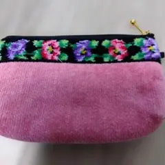 Item thumbnail for item 4d0d5c4b-1372-40f0-b53e-47199d918af8