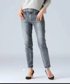 美品アッパーハイツ*スリムストレートグレー24ダメージ加工139259