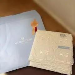 WEDGWOOD ハンカチ 形状記憶加工 リボン柄のサムネイル