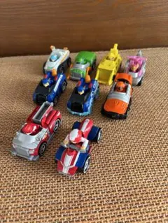 パウ・パトロール　ダイジャストビーグル　まとめ売り　9台　タカラトミー　ミニカー