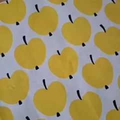 243 フィンレイソン リンゴ 黄色 撥水系 生地 ハギレ 入園入学