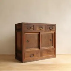 昭和　レトロ　食器棚　古家具　古道具　古民家　ヴィンテージ 木製　インテリア 古いガラス棚 食器棚 収納棚 木製 昭和初期 収納 古道具