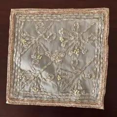 ビーズ刺繍　マット