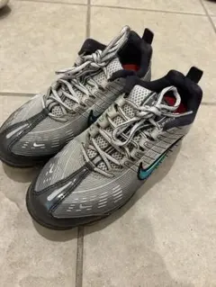 NIKE MAX360 24cm