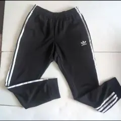 【2026年も海外人気止まらないトラックパンツ】 Adidas アディダス