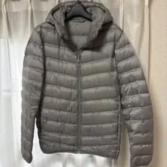 グレー フード付き ダウンジャケット