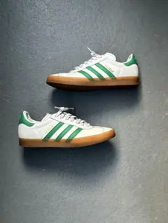 「adidas」 gazelle スニーカー