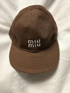 MIU MIU キャップ ブラウンのサムネイル