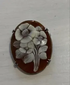 シェルカメオ ブローチ 花モチーフのサムネイル