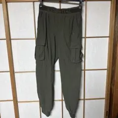 エッセンシャル