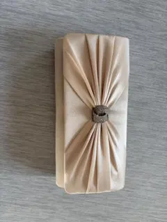 ベージュ プリーツデザイン パーティーバッグ