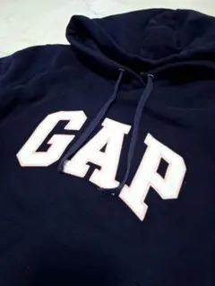 ピンク パーカー