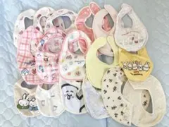 スタイ　よだれかけ　女の子　ピンク　黄色　ミッフィー　アンパンマン　しなぷしゅ