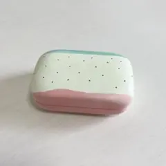 Item thumbnail for item 8d9e9623-1baf-4236-8a64-9f750449d890