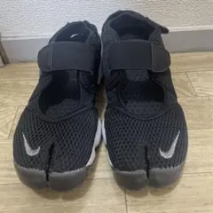 NIKE WOMEN’S AIR RIFT BR