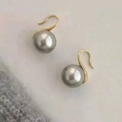 No.B98 グレー パール フック ピアス 上品 オシャレ 大人可愛い