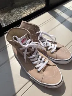 Item thumbnail for item 9d570805-d8f4-4bdf-9e44-f1c09472b3d4