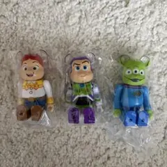 BE@RBRICK ベアブリック 100% トイストーリー BUZZ - メルカリ