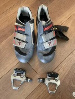 ルイガノ 自転車シューズ ビィンディングシューズ43 レッド - メルカリ