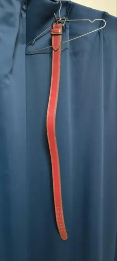 合成レザー製赤茶色ベルト