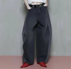 【MAISON SPECIAL 】カーブデニムパンツ ブラック 34のサムネイル