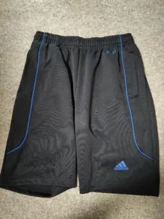 adidas キッズ ハーフパンツ ブラック×ブルー