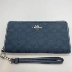 美品 コーチ シグネチャー ジャカード ラウンドファスナー 長財布 ブルーのサムネイル