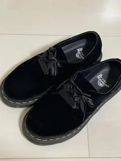 Dr.Martens ドクターマーチン　ベロア リボン 3ホール シューズ