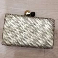ANNA SUI　 シルバー カゴ編みクラッチバッグ