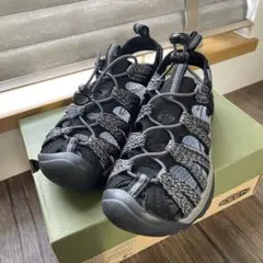 新品未使用　KEEN スポーツサンダル 23.5㎝ WHISPER