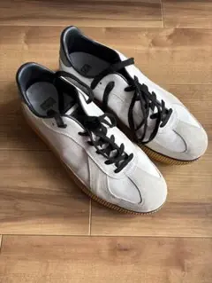 オニツカタイガー スニーカー