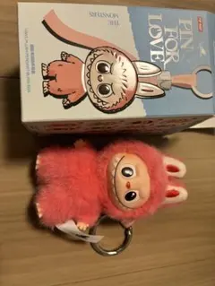 K*r様 POP MART THE MONSTERS ぬいぐるみキーホルダーのサムネイル