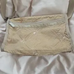 【お値下げ】レスポートサック ベージュ刺繍ショルダーバッグ
