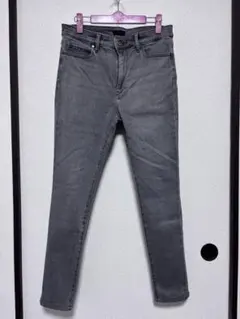 最終値下げ‼️UNIQLOウルトラストレッチスキニーデニム グレー30(76cm)