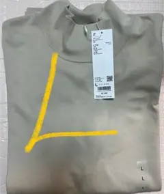 ユニクロ　U ブラッシュドモックネックTシャツ ベージュ L 新品未使用