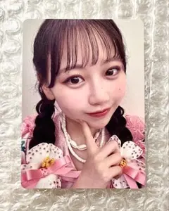 松本かれんアロハ衣装トレカ tiktok - メルカリ