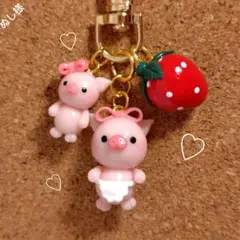 リボンのブタさん親子♡　　樹脂粘土 かわいい キーホルダー 動物