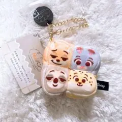 Item thumbnail for item d06298e5-80a5-4ed8-9c81-b68c0d52bd44