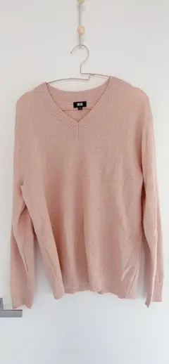 UNIQLO Mサイズ ピンク Vネック ニットセーター