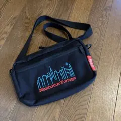 Item thumbnail for item 7c2acbba-2da3-4c03-ad7d-b0188995a838