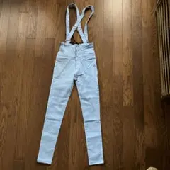 Item thumbnail for item ed118589-f8f8-4044-afd1-1177dde8f38d