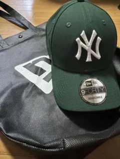 Item thumbnail for item e59cdbda-48b1-4eb0-a983-2aaa4846ee9f