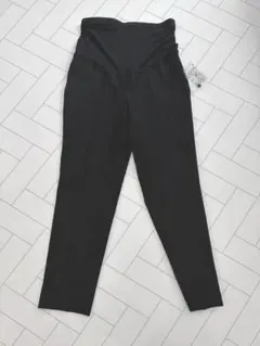 【新品】ユニクロ　スマートアンクルマタニティパンツ　Mサイズ