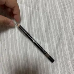 アイブロウペンシル