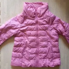 ユニクロダウンコート　ピンク 中綿コート ジッパー付き フード付き
