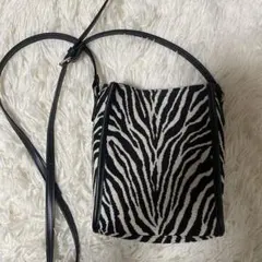 ゼブラ柄 ショルダーバッグのサムネイル