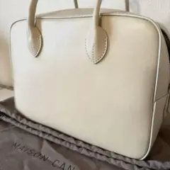 MAISON CANAU BOX BOSTON M BISCUIT SMOOTHのサムネイル