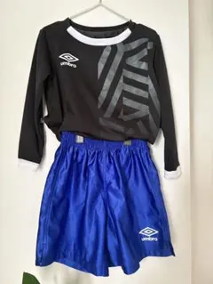 （美品）umbro サッカーウェア 長袖シャツとショートパンツセット